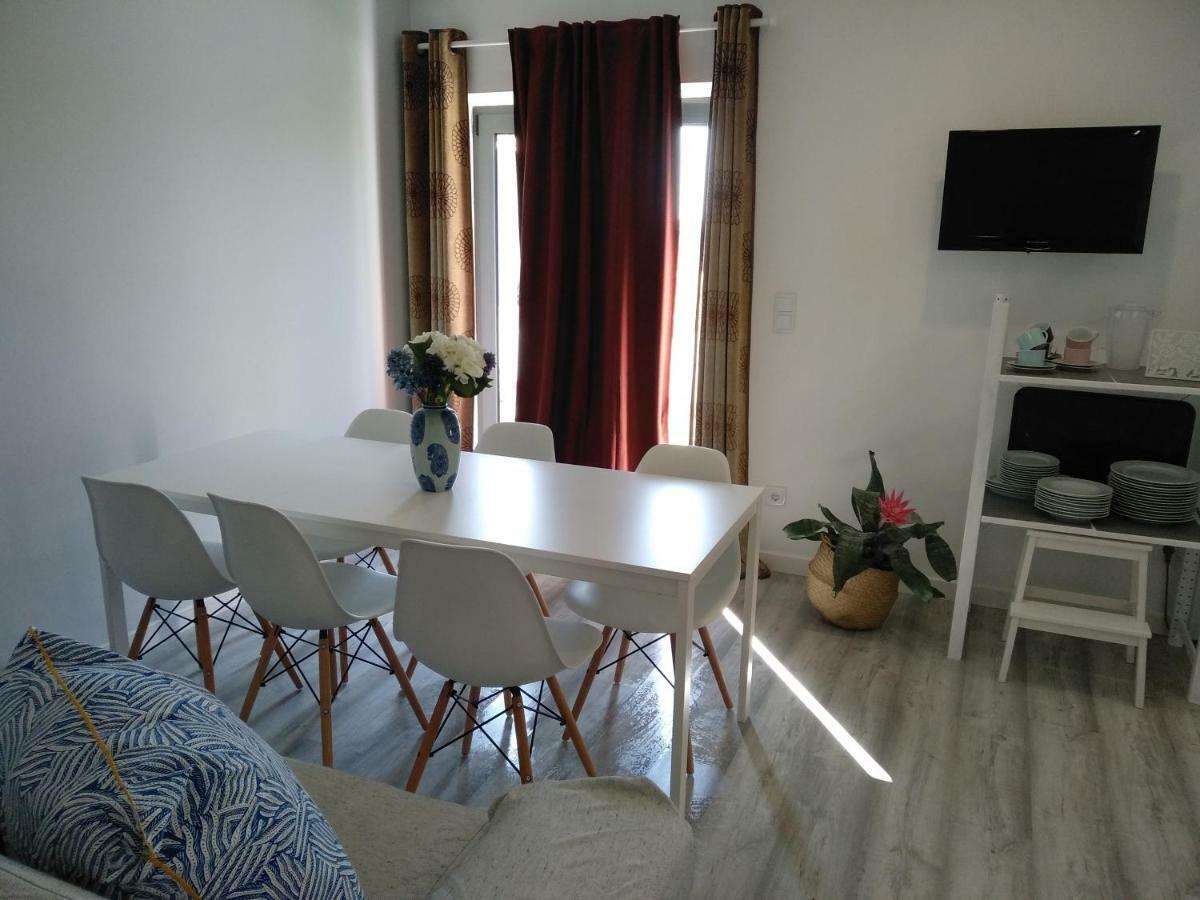 Casas Do Pedro T3 Villa วีลาปรายา เด อันโกรา ภายนอก รูปภาพ